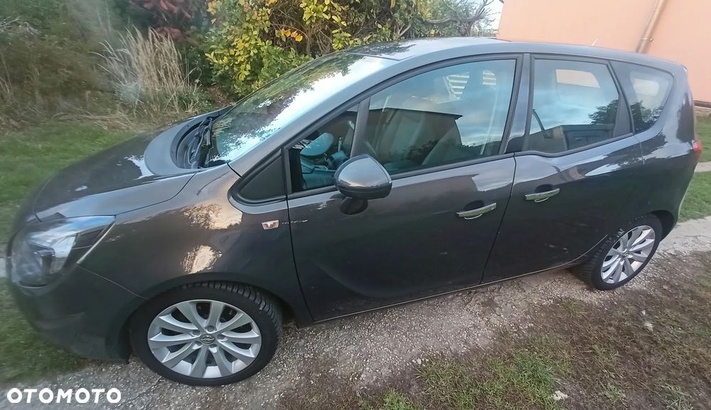 Opel Meriva 2013 photo 3