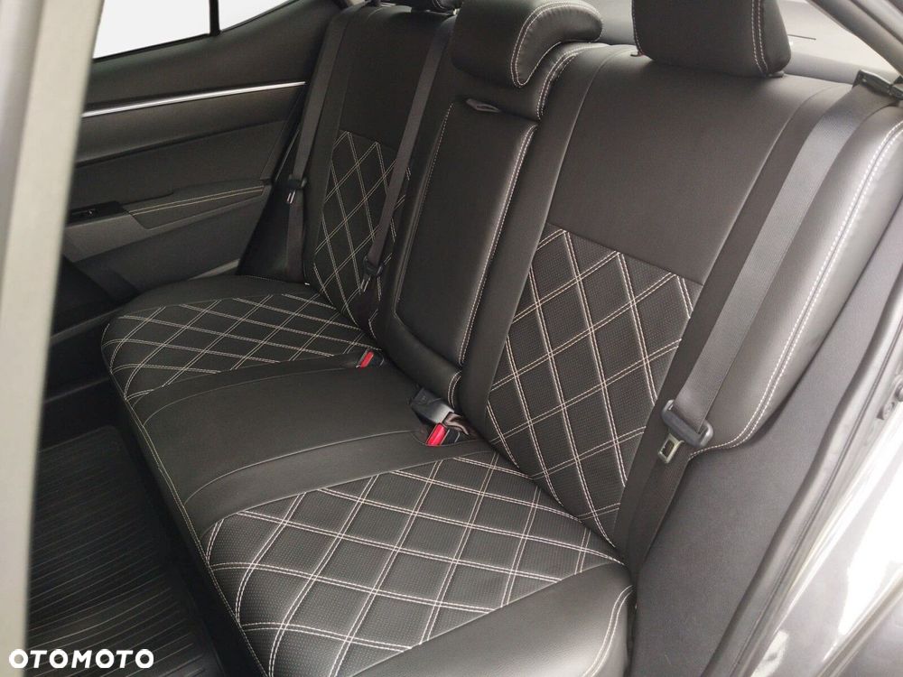 Toyota Corolla 1.6 Prestige - 8