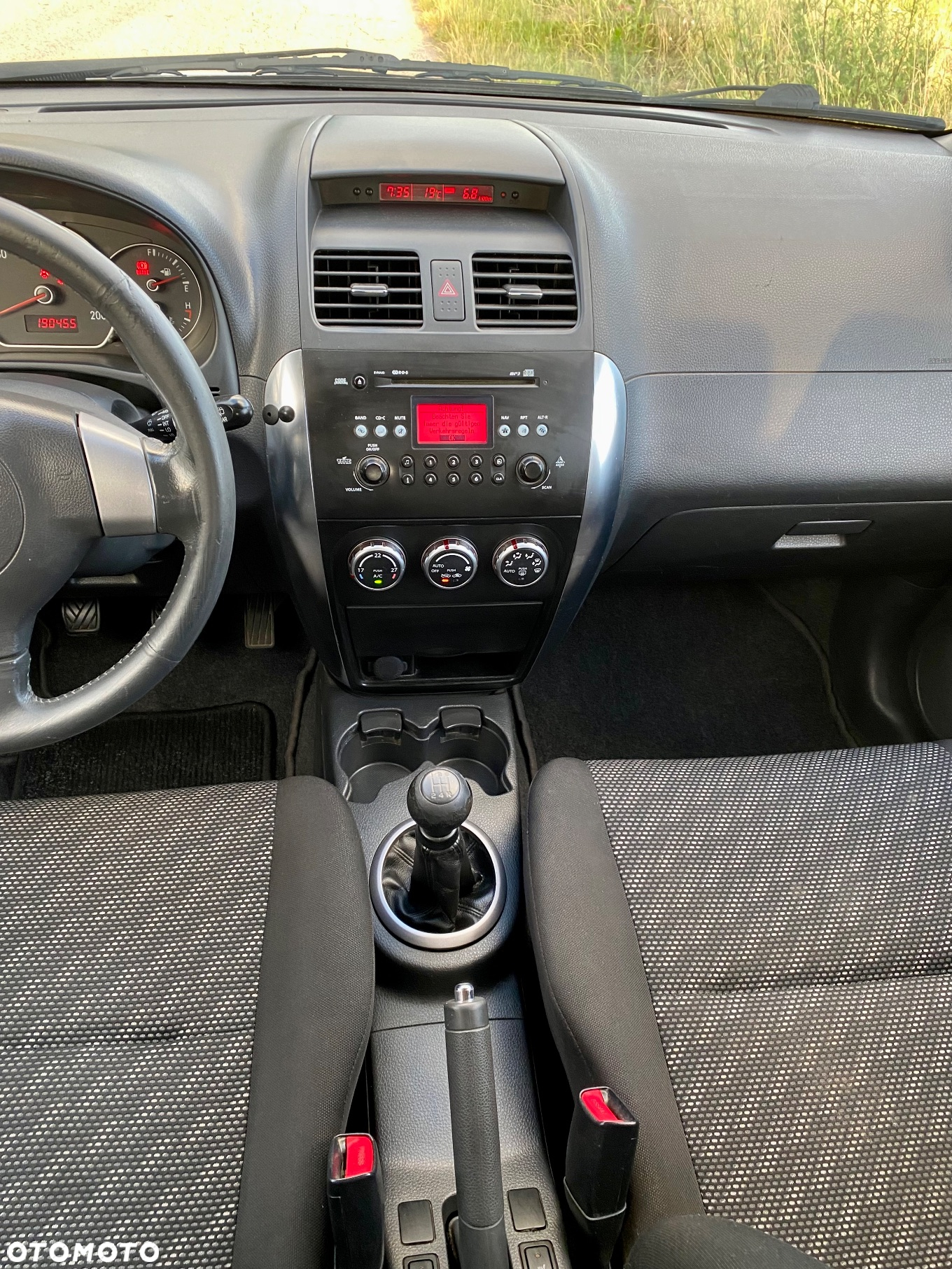 Suzuki SX4 1.6 GS / Premium - 16
