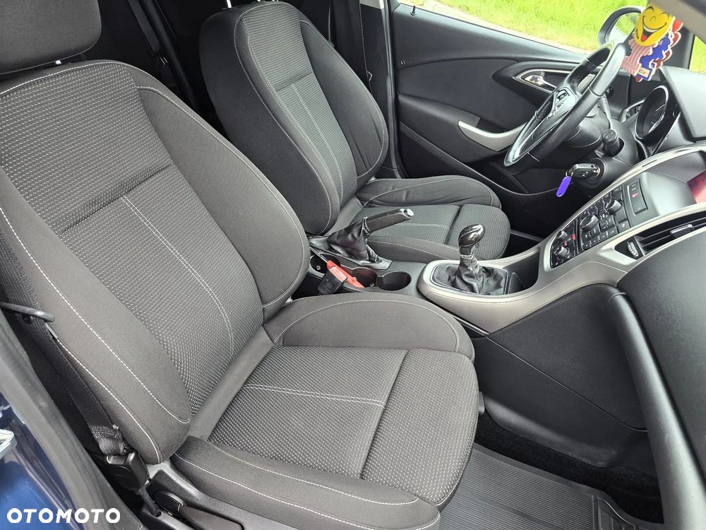 Opel Astra 1.6 Cosmo - 23