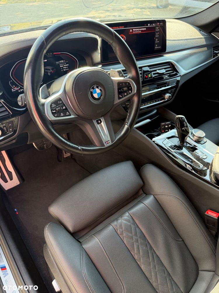 BMW Seria 5 520d xDrive mHEV M Sport sport - 6