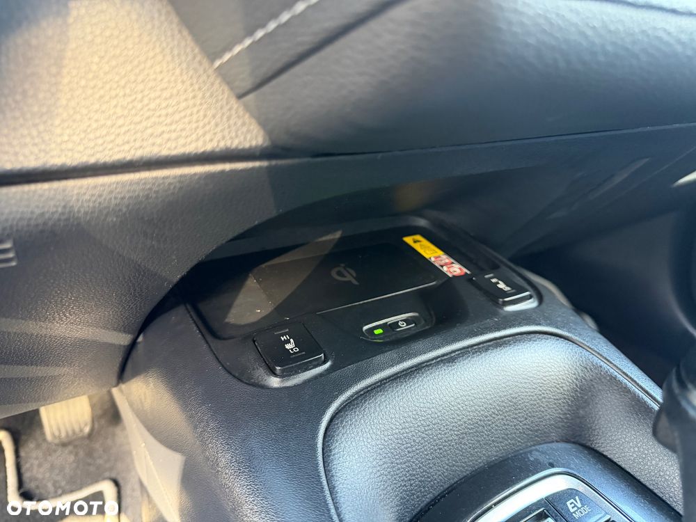 Toyota Corolla 1.8 Hybrid GPF Comfort - 21
