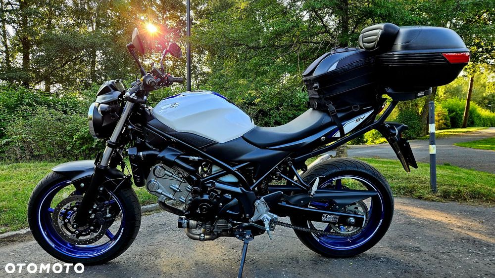 Suzuki SV - 18
