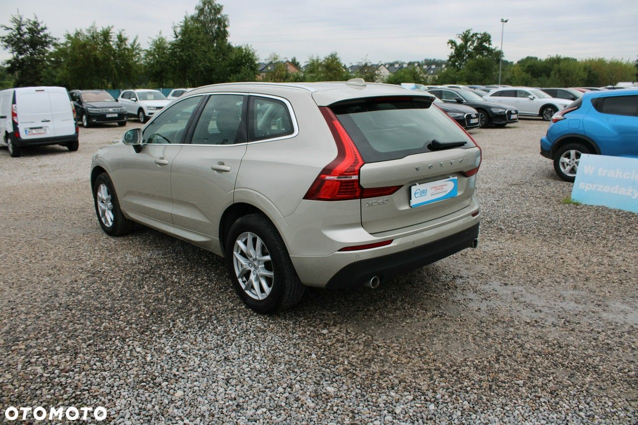 Volvo XC 60 - 6