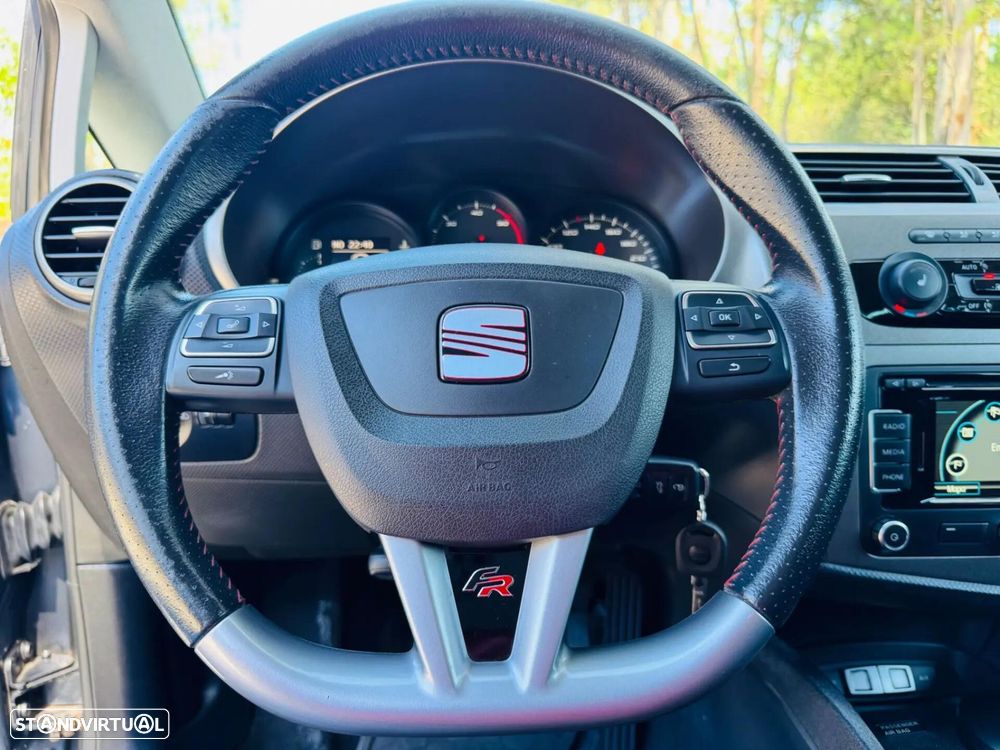 SEAT Leon 2.0 TDI DPF FR - 19