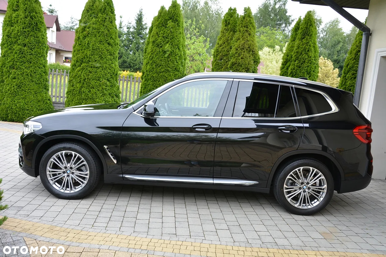 BMW X3 xDrive20d Luxury Line - 15
