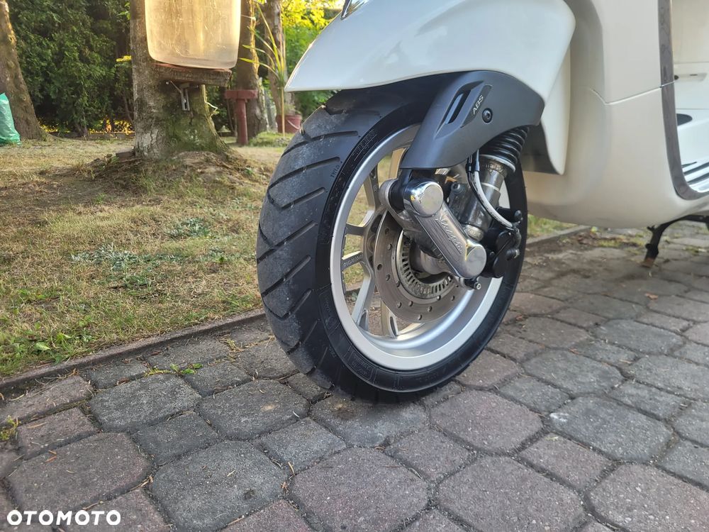Piaggio Vespa - 19