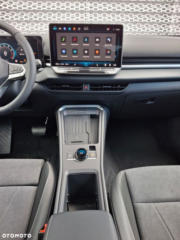 Volkswagen T-Roc 1.5 eTSI Style DSG - 26