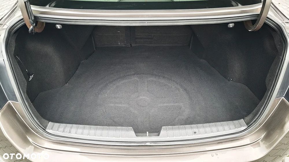 Kia Optima 2.0 XL - 32