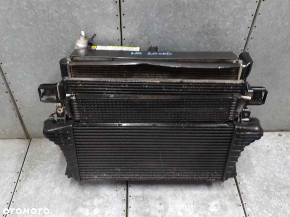 JEEP GRAND CHEROKEE WK WH 3.0 CRD CHŁODNICA CHŁODNICE WENTYLATOR KOMPLET - 1