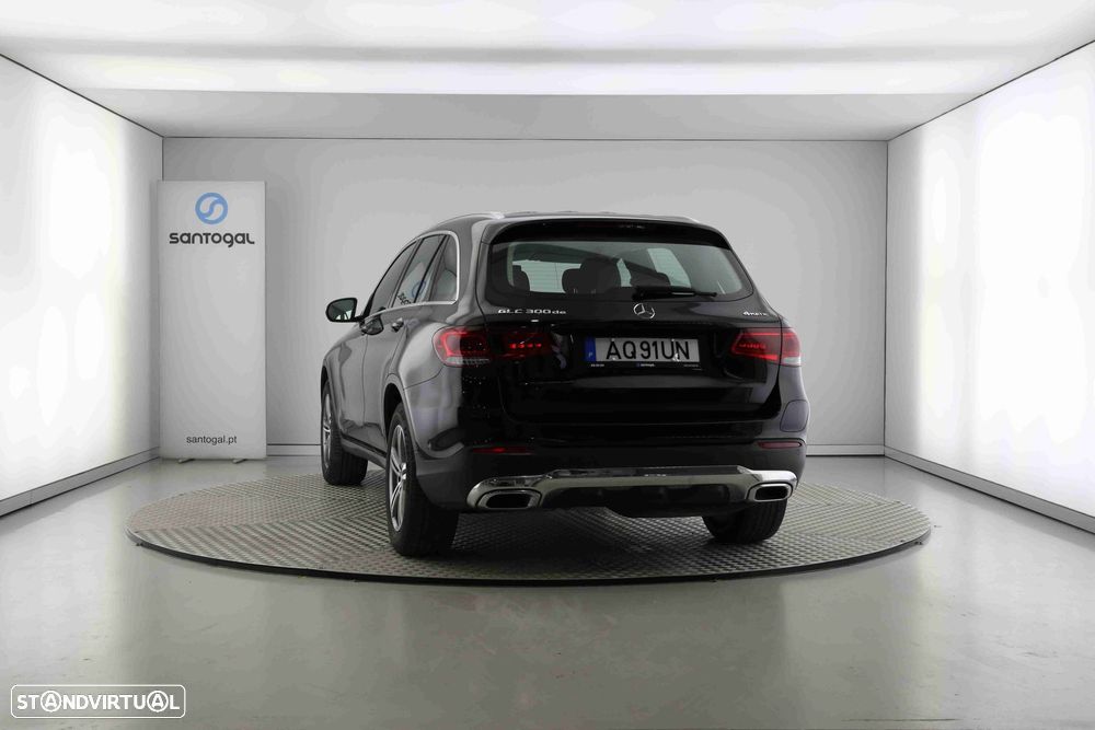 Mercedes-Benz GLC 300 de 4Matic - 4