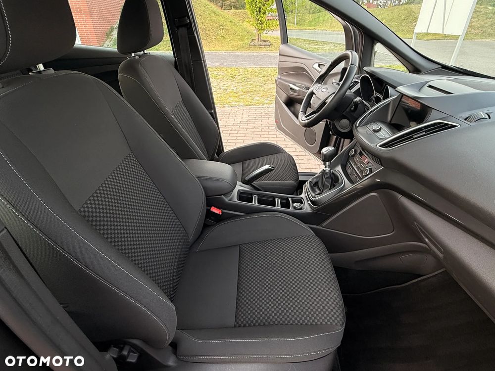 Ford C-MAX - 17