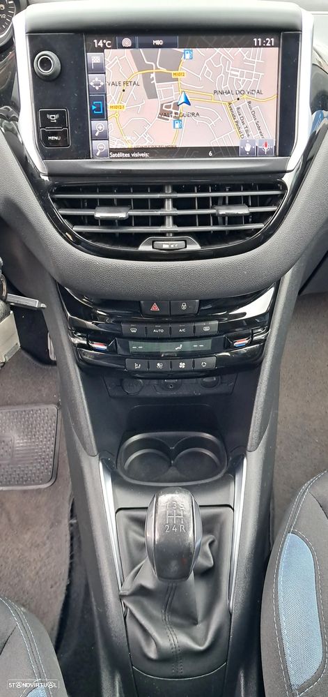 Peugeot 208 1.2 VTi Allure - 7