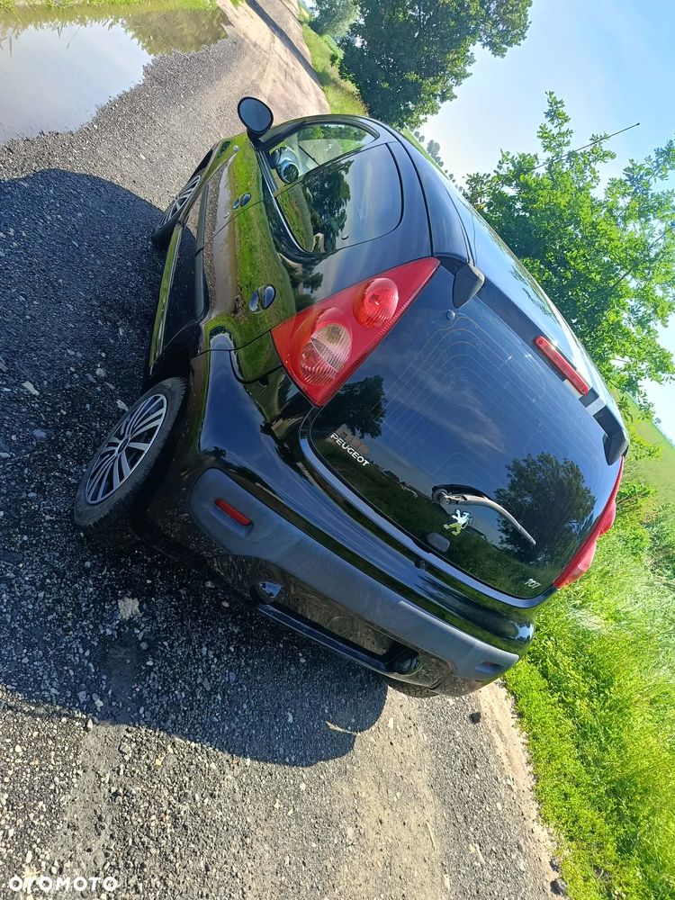 Peugeot 107 - 5