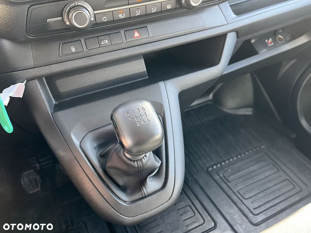 Toyota PROACE - 16