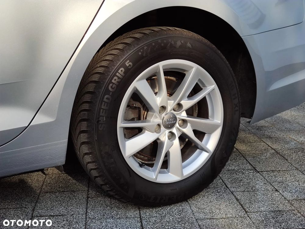 Audi A4 Avant 2.0 TDI S tronic quattro - 14
