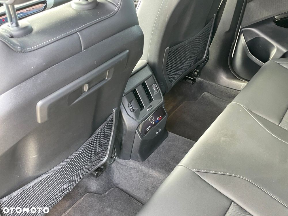 BMW X3 xDrive20d mHEV - 32