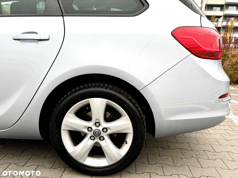 Opel Astra 1.4 Turbo Cosmo - 7