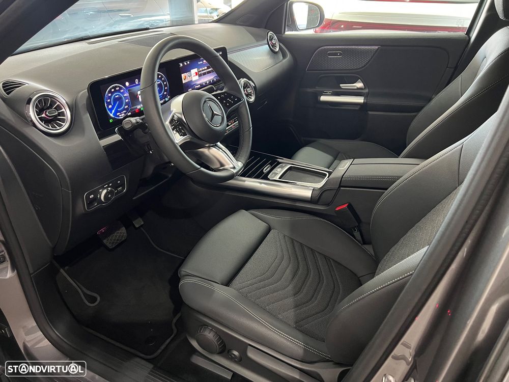 Mercedes-Benz EQA 250+ Edition — fotografia 13