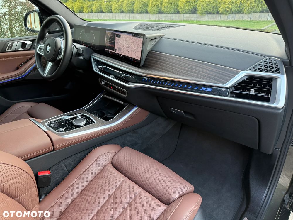 BMW X5 xDrive30d - 14