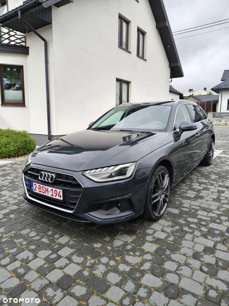Audi A4 Avant - 1