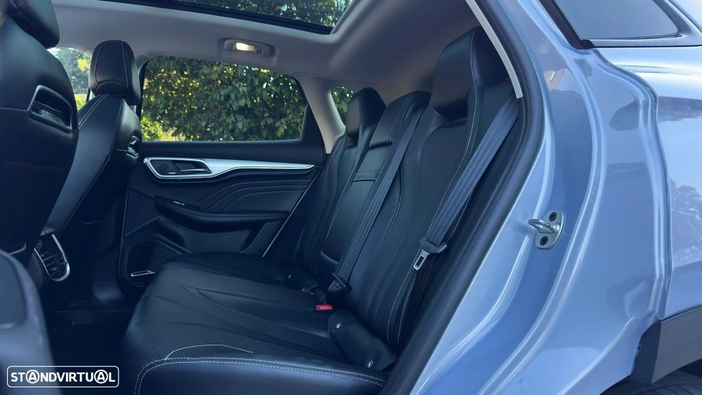 MG Marvel R 70 kWh AWD Performance - 8