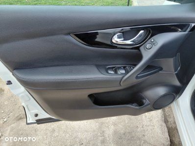 Nissan Qashqai 1.6 dCi 4x4 Tekna S&S - 10