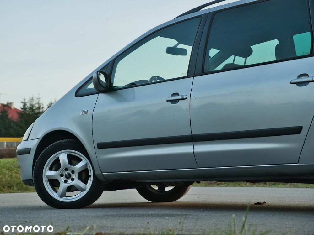 Ford Galaxy 1.9 TDI Ghia - 16