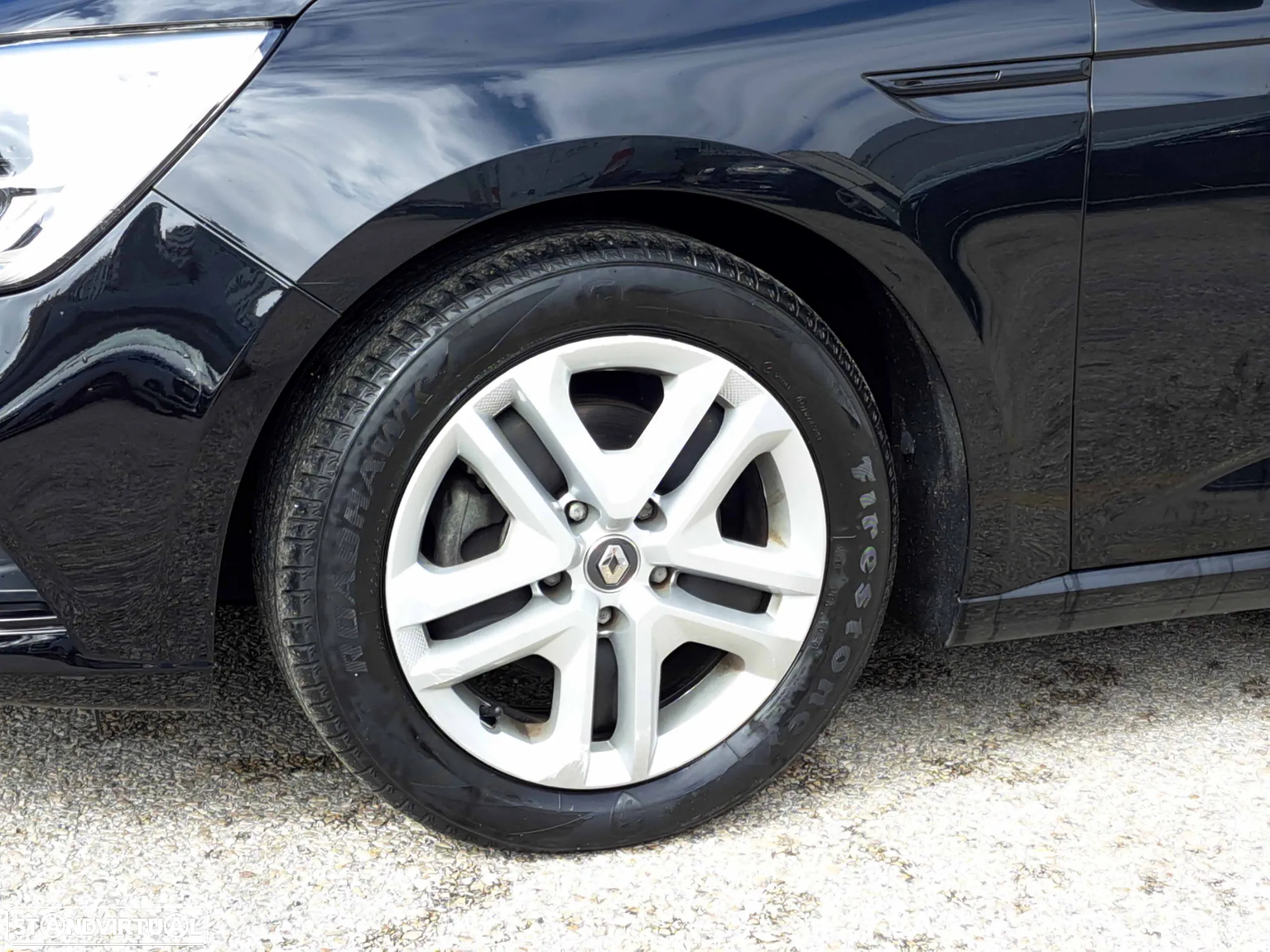 Renault Mégane 1.5 Blue dCi Zen - 21