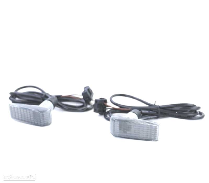 PISCAS LATERAIS MERCEDES ESCURECIDO - 2