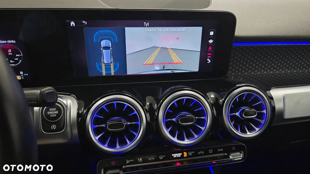 Mercedes-Benz GLB 200 d 8G-DCT AMG Line - 33
