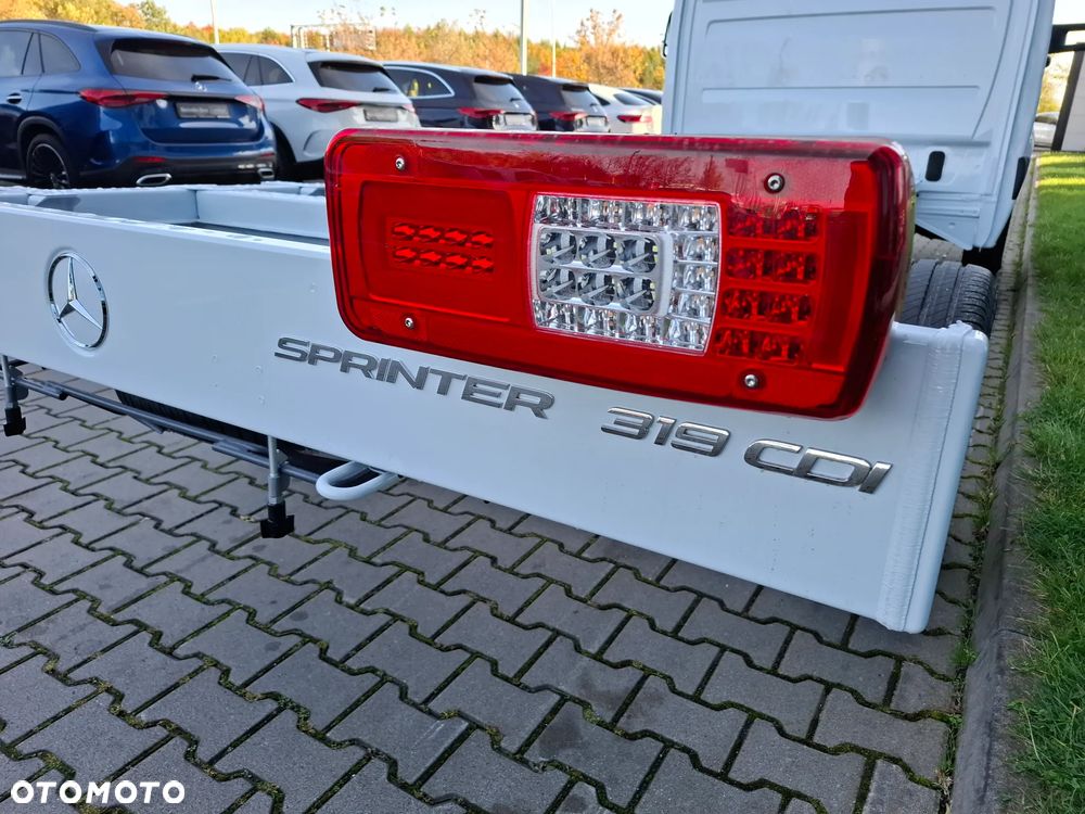 Mercedes-Benz Sprinter 319 CDI Podwozie PRO długie 4325 mm - 11