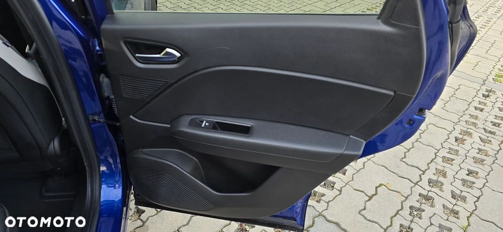 Renault Captur BLUE dCi 115 INTENS - 28
