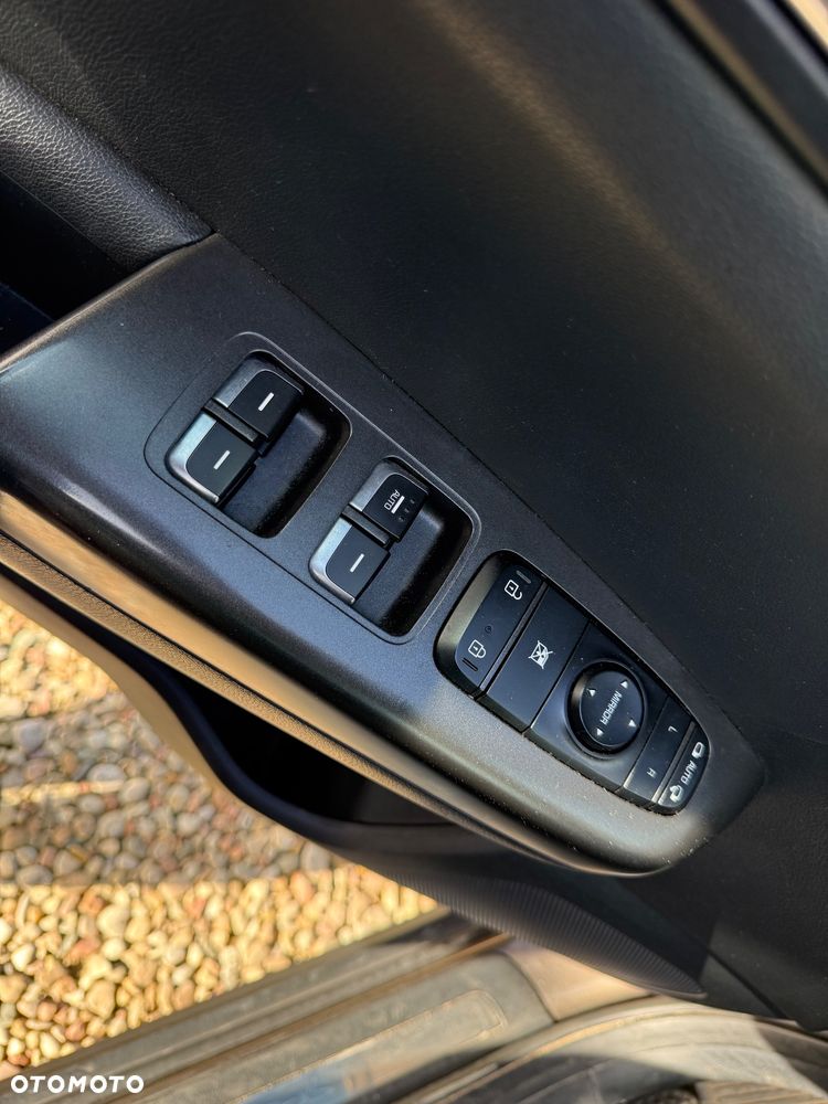 Kia Sportage - 26