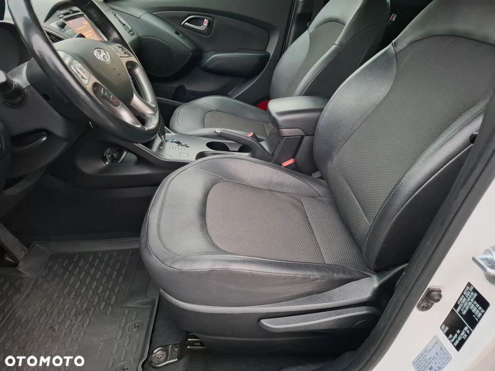 Hyundai ix35 2.0 2WD Automatik Trend - 17