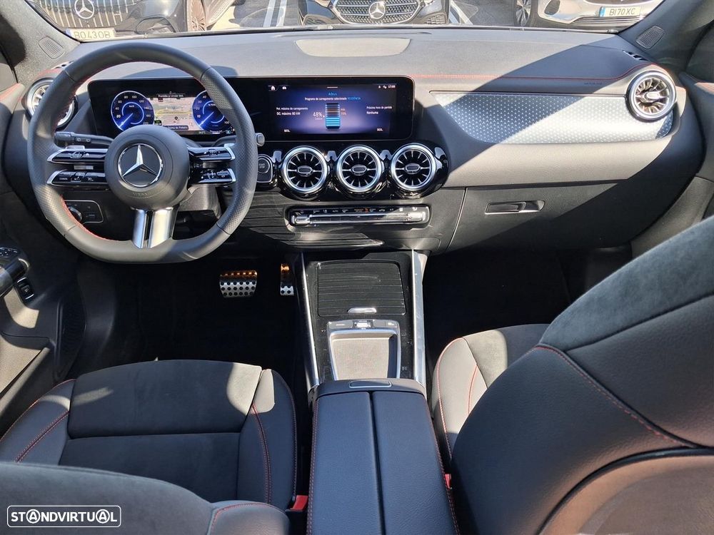 Mercedes-Benz EQA 250+ AMG Line - 17