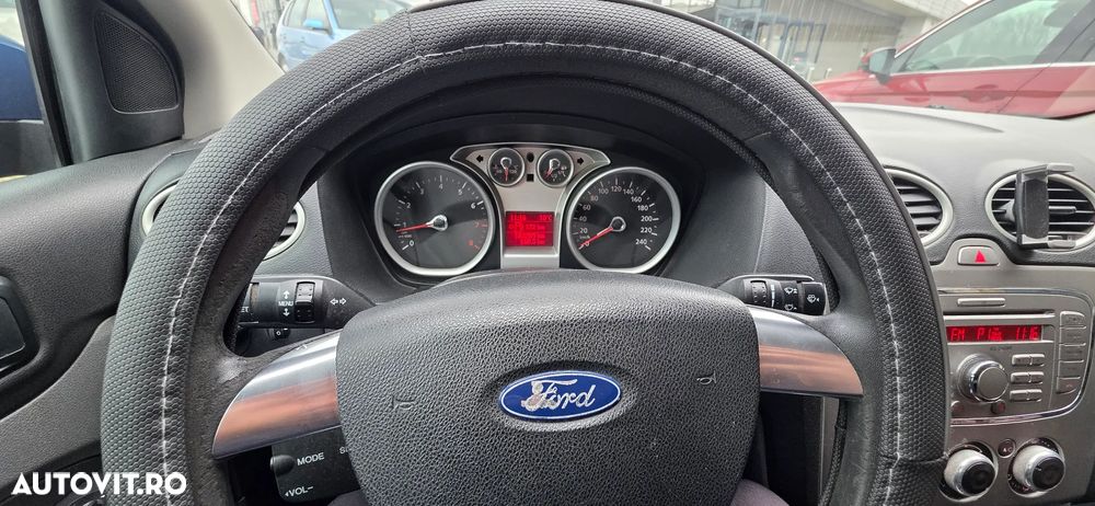 Ford Focus 1.6 Trend - 6