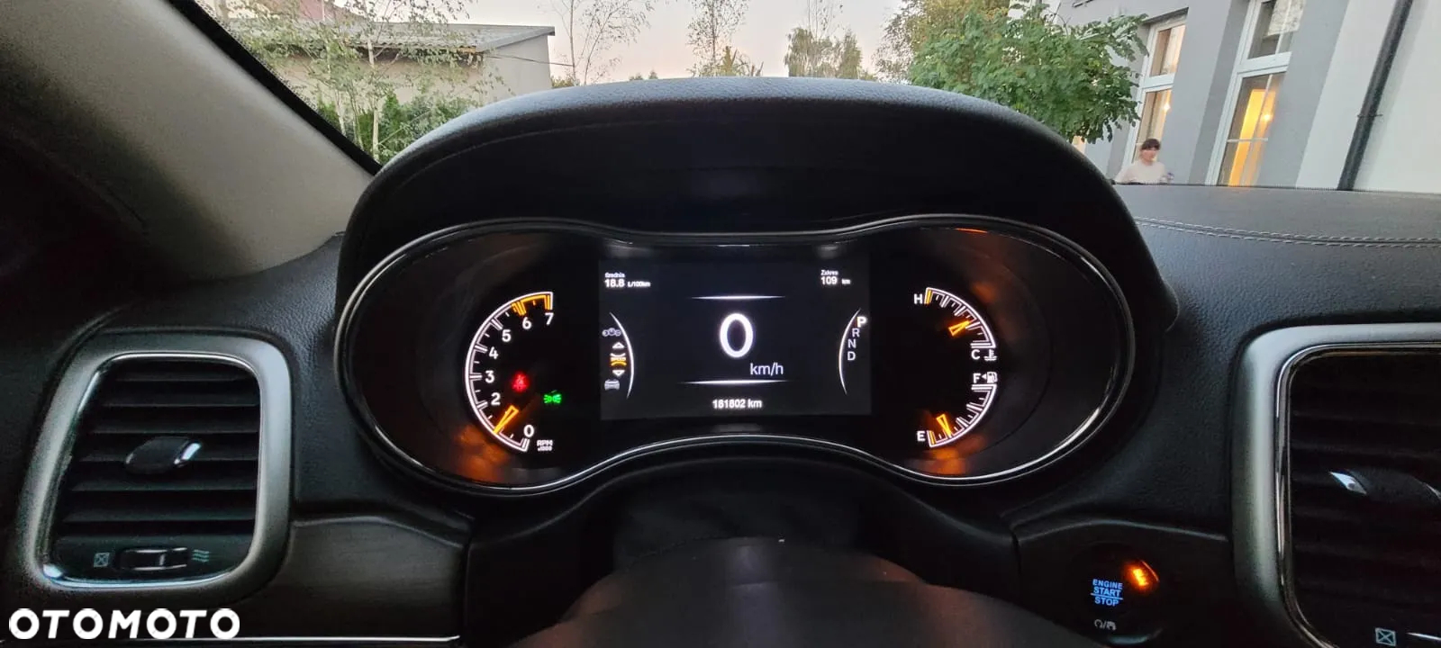 Jeep Grand Cherokee 5.7 V8 HEMI Overland - 14