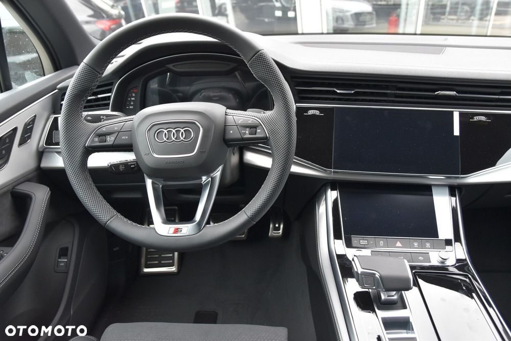 Audi Q7 - 15