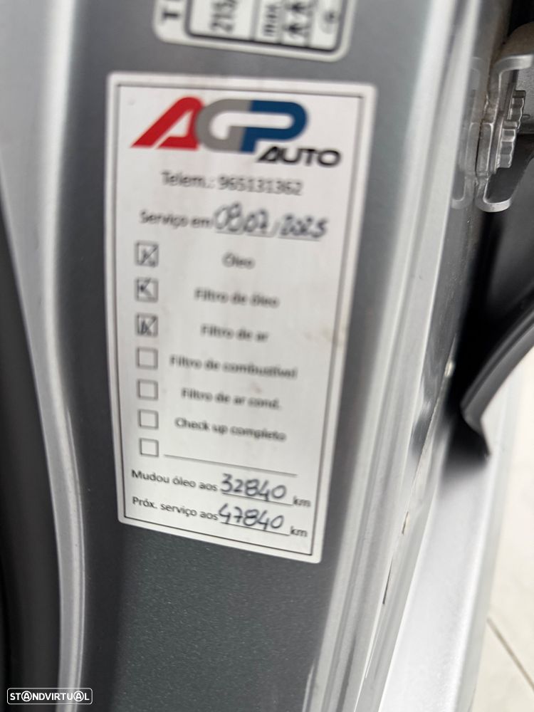 Honda Civic 1.5 i-VTEC Elegance Navi CVT - 14