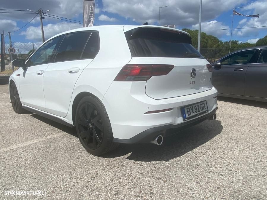 VW Golf 2.0 TSI GTI DSG - 4