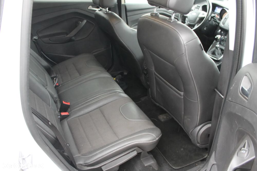 Ford Kuga 2.0 TDCi Individual - 12