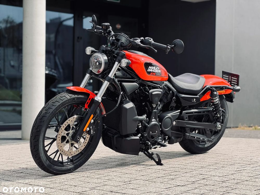 Harley-Davidson Sportster Nightster 975 - 16