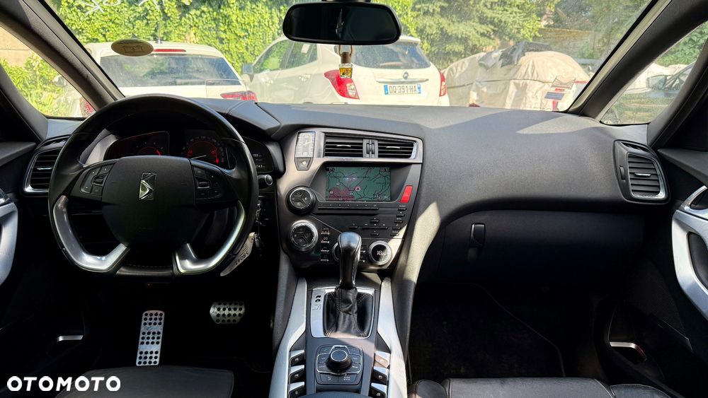 Citroën DS5 HDi 165 Business - 25