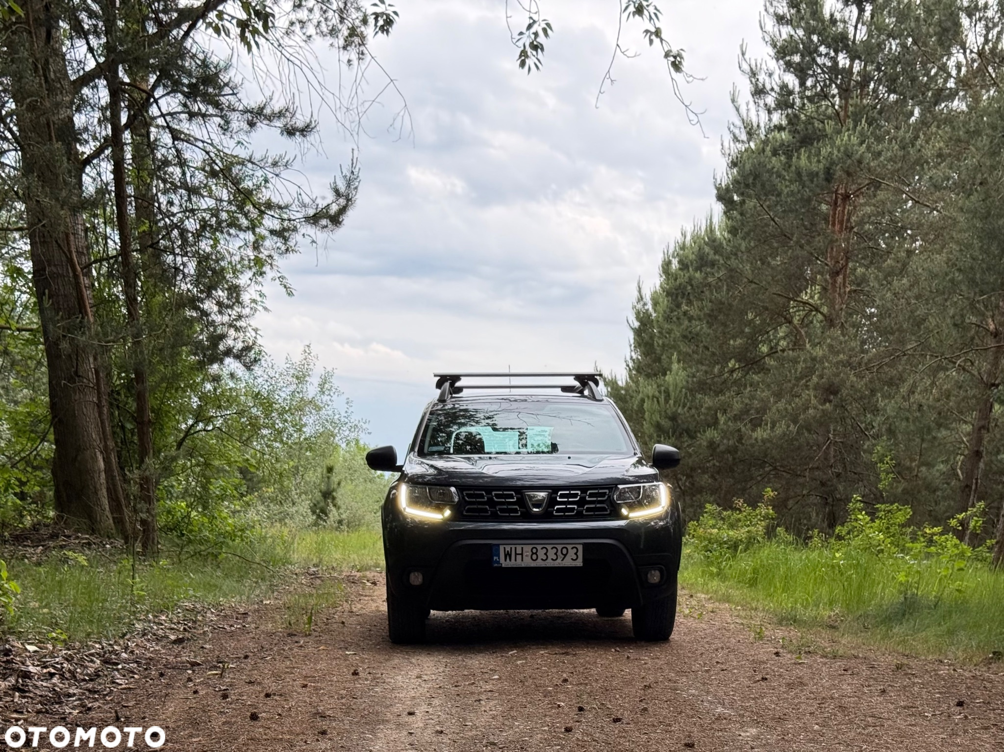 Dacia Duster 1.6 SCe Essential - 8