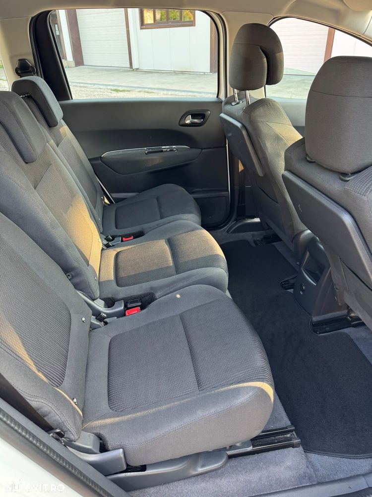 Peugeot 5008 PureTech 130 Style - 10