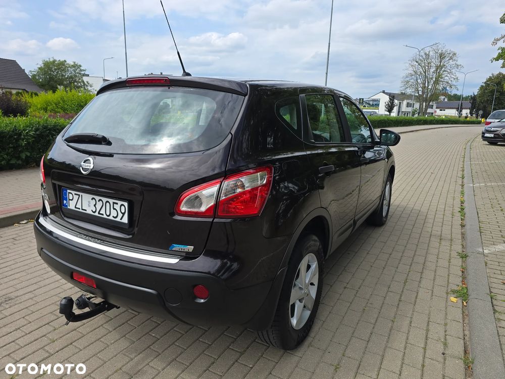 Nissan Qashqai - 4