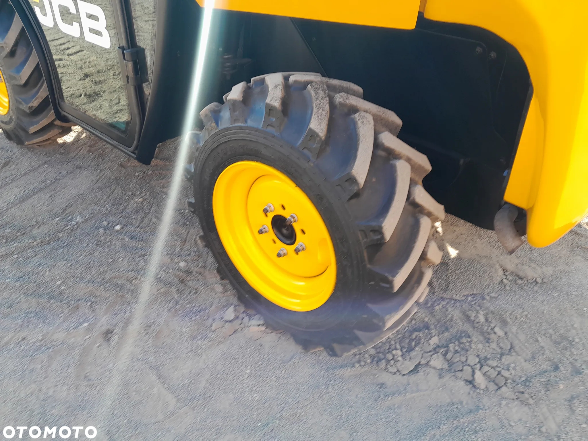 JCB 516-40 - 16