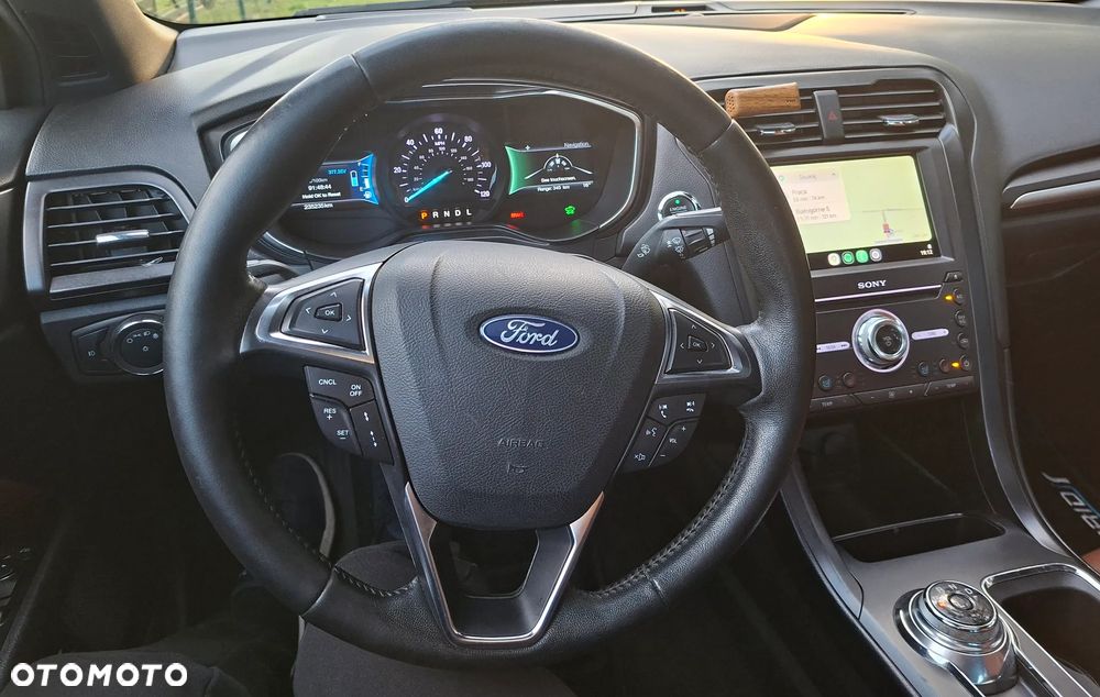 Ford Mondeo 2.0 Hybrid Titanium - 12
