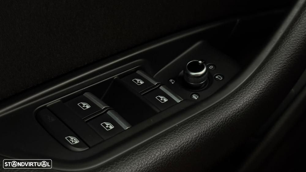 Audi A4 Avant 2.0 TDI S tronic sport - 22